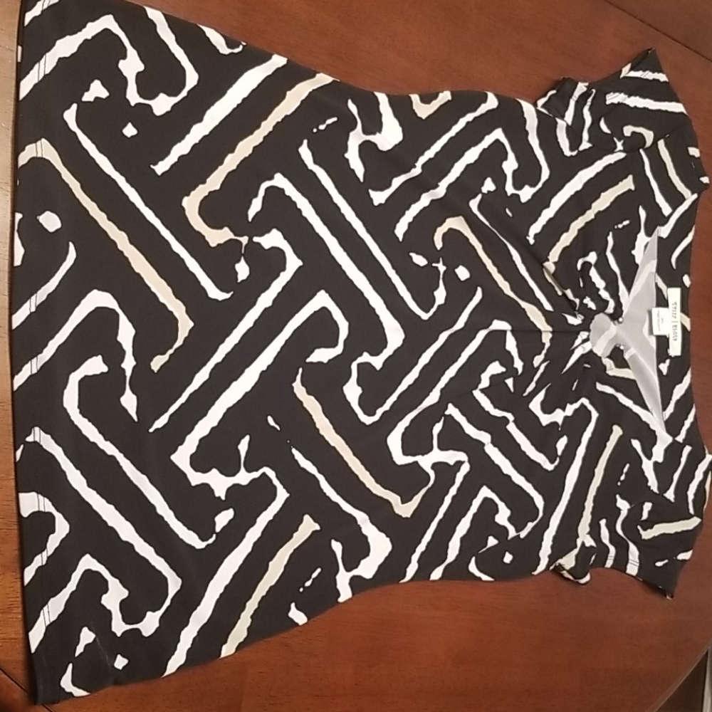 White House Black Market Womens Dress Shirt